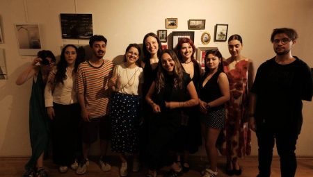 Görünmezde Gezinmek Sergisi İzmir’de Açıldı